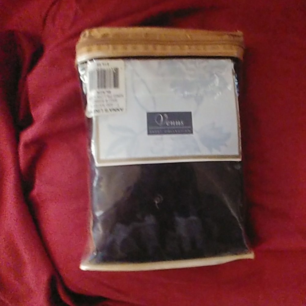 Venus sheet collection two king pillow cases